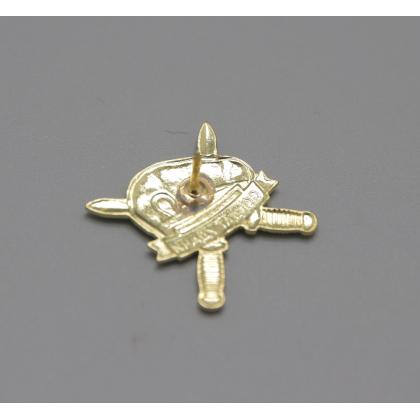 Где купить фрачный значок знак Фрачник Солдат удачи (лаковый) в Москве не дорого с доставкой по России