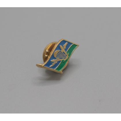 Где купить фрачный значок знак Фрачник  Флаг ВДВ (маленький) в Москве недорого с доставкой 