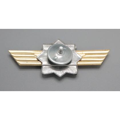 Где купить Нагрудный знак классность Вооруженные силы России ВС.РФ. для контрактников - 3 класс (синий) в Москве недорого с доставкой по России