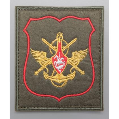 Где купить армейский Шеврон вышитый ВС Знак принадлежности к МО (оливковый ) щит приказ № 300  в Москве СПб недорого с доставкой по России