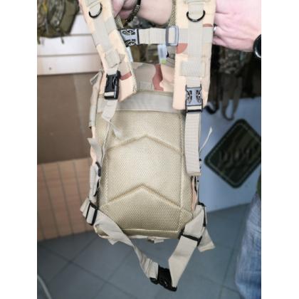 Где купить рюкзак тактический, мод.069, 20 л, цвет камуфлированный Пустынный  трехцветный камуфляж Desert в москве в интернет магазине недорого