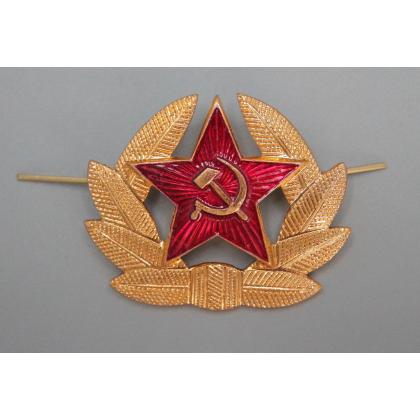 Где купить Кокарду металлическую (советской армии) рядового состава в Москве недорого с доставкой по России