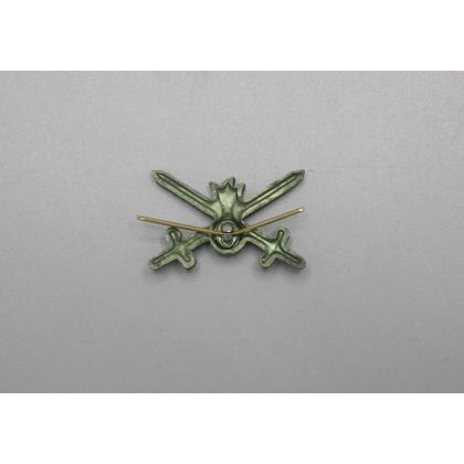 Где купить Эмблему (знак) петличную (петлица)  гренада с мечами защитная (Сухопутные войска,  нового образца) в Москве недорого с доставкой по России