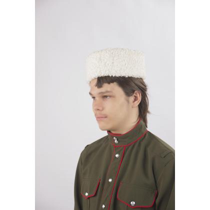 Где купить Кубанку из  каракуля искусственного цвет  Белый в МОскве недорого с доставкой по России